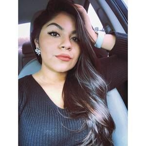 Meet your Posher, Gloria